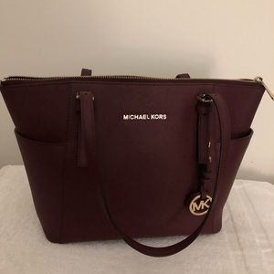 Micheal Kors Tote